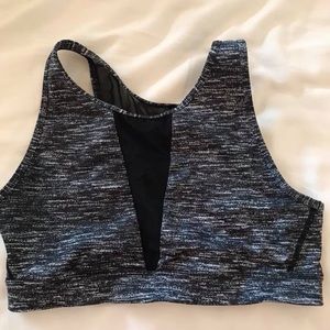 VS sports bra/work out top with mesh